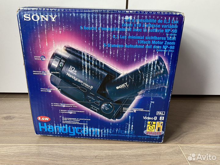 Видеокамера Video 8 Sony CCD-TR340E