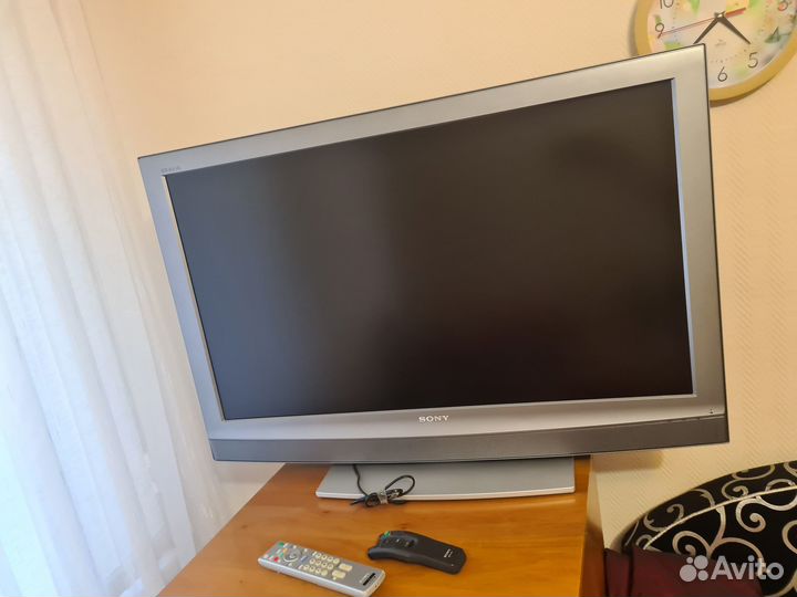 Телевизор Sony Bravia KDL-40U2000