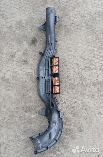 Кабелепровод центральной панели scania