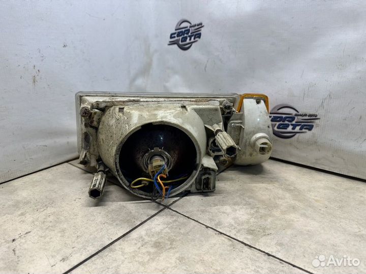 Фара правая Ваз 21099 2111 2004