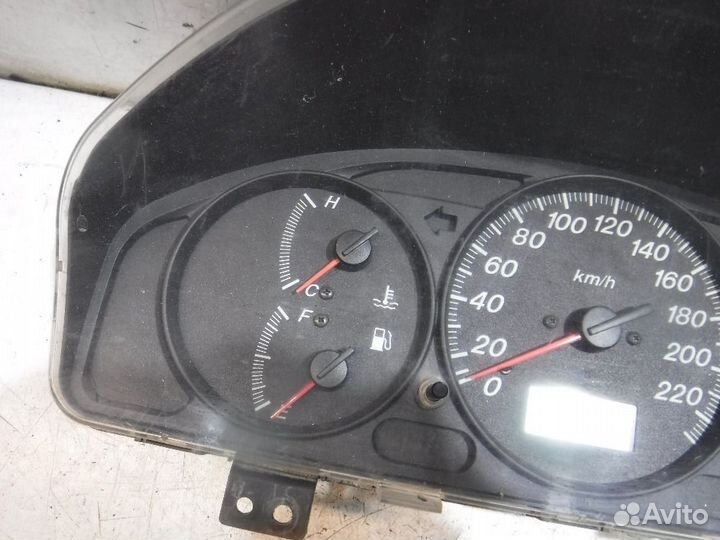 Панель приборов Mazda 323 BJ