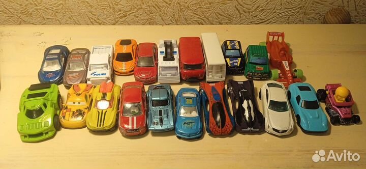 Маленькие машинки