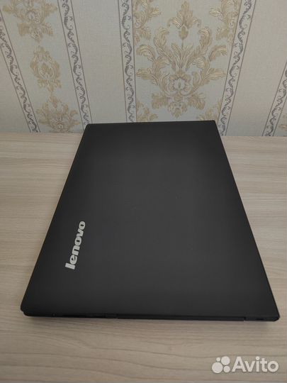 Ноутбук Lenovo в отличном состоянии