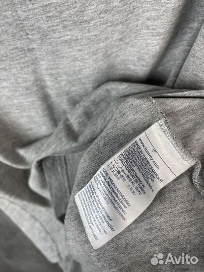 Футболка Tommy Hilfiger размер S оригинал