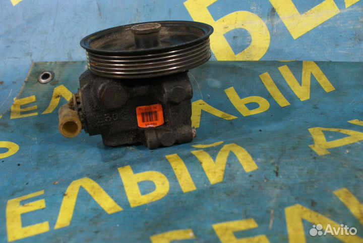 Насос гидроусилителя руля Ford Focus 1