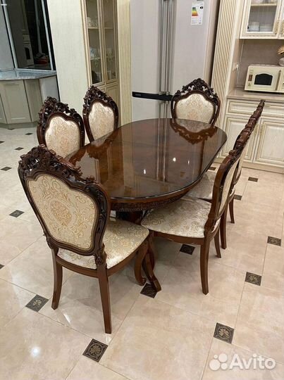 Кухонный стол,стулья / оплата при получении