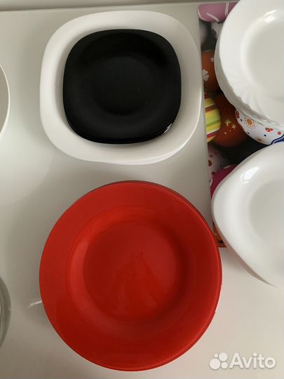 Тарелки,салатники,блюда и т.д