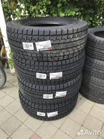 Yokohama Ice Guard G075 265/50 R22 112Q