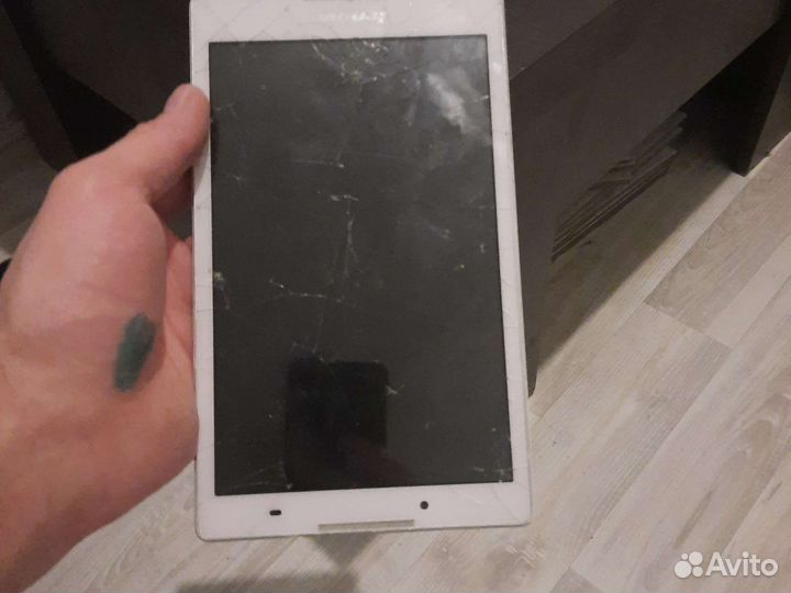 Планшет lenovo на запчасти
