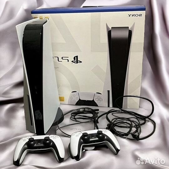 Консоль PS5 игровая