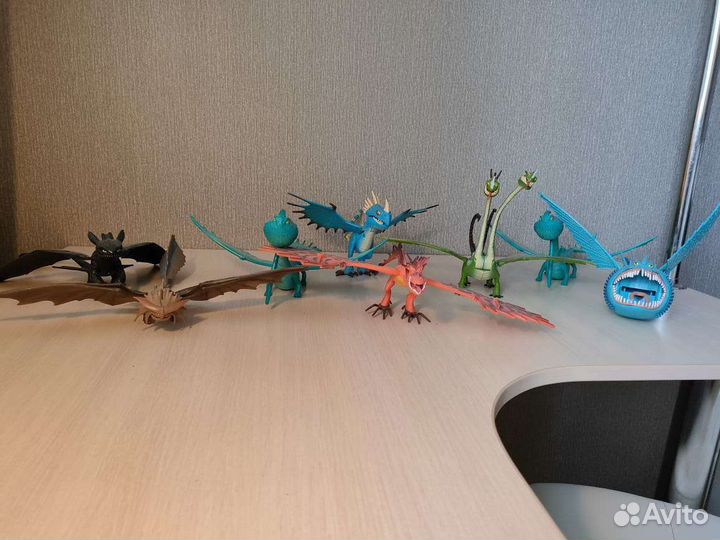 Драконы из мультфильма 