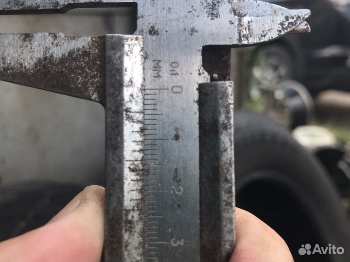 Bridgestone Blizzak DM-V2 235/55 R18 100T