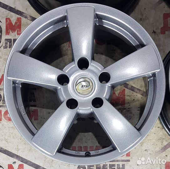 Диски, колеса, литые Bmw r16; 5x120; цо 74,1