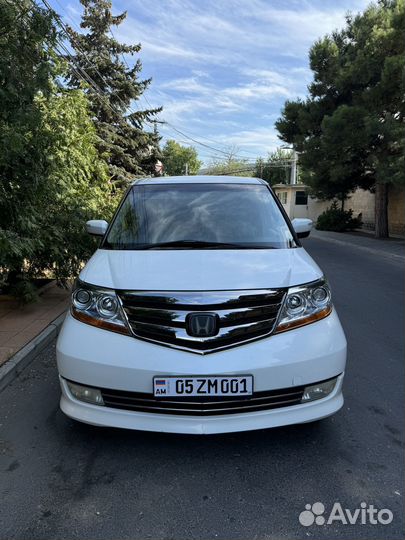 Запчасти на Honda elysion prestige