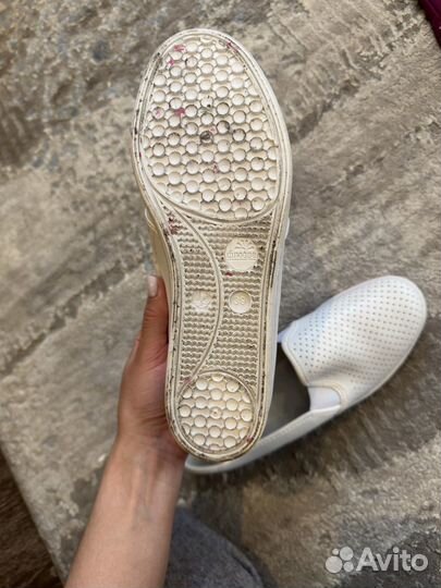 Медецинская одежда и обувь