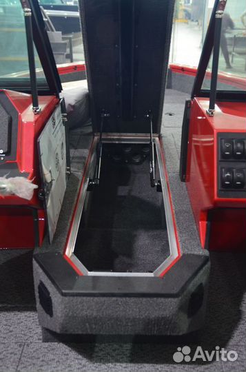 Моторная лодка Albakore 470 fish Sport