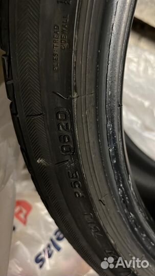 Bridgestone Potenza Sport 225/40 R18 и 245/35 R18 92Y