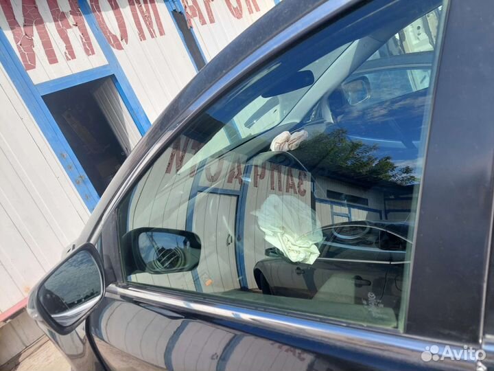 Стекло передней задней двери Mazda CX 7