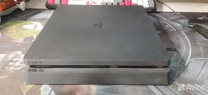 Sony playstation 4 slim 1tb с играми, 3 геймпадами