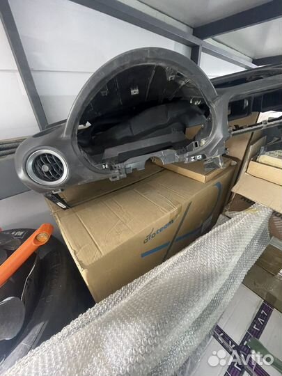 Торпедо Subaru Impreza GD левый руль