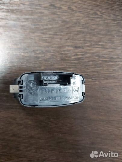 Кнопка аварийки Bmw 650I E63 N62N 4.8 2007