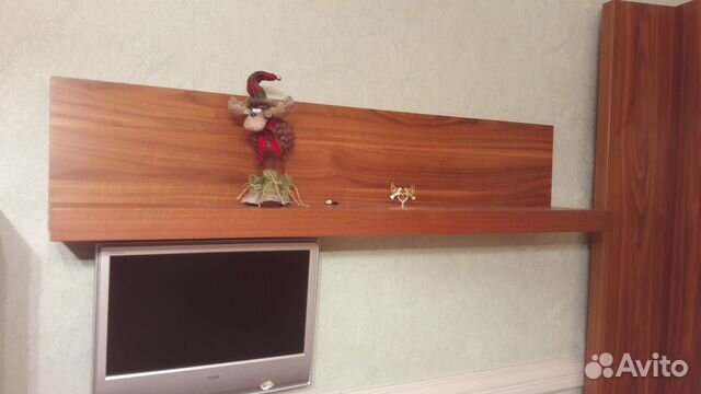 Полка настенная навесная