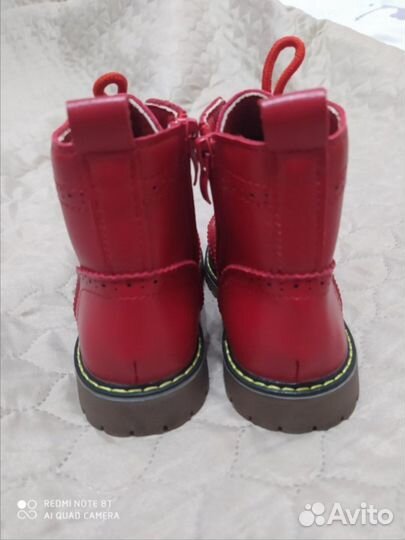 Ботинки демисезонные новые