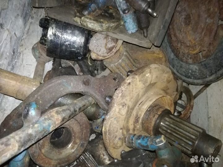 Запчасти на трактор Т-40