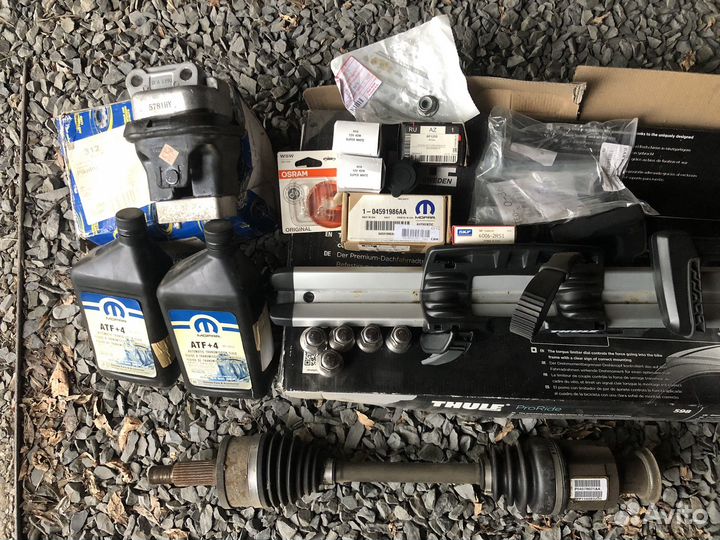 Запчасти на Chrysler 300c