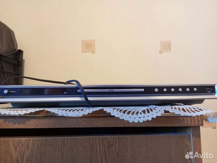 DVD-Плеер BBK DV 525 S караоке