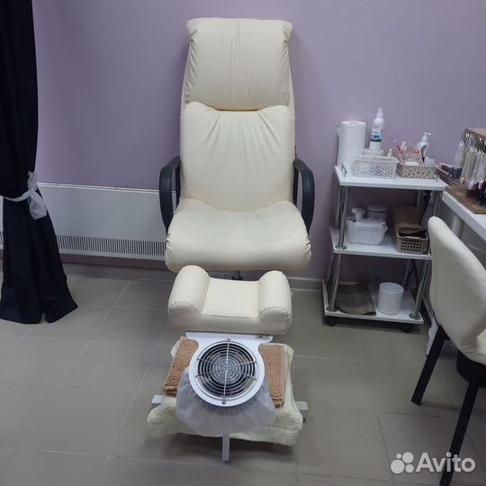 Педикюрное кресло