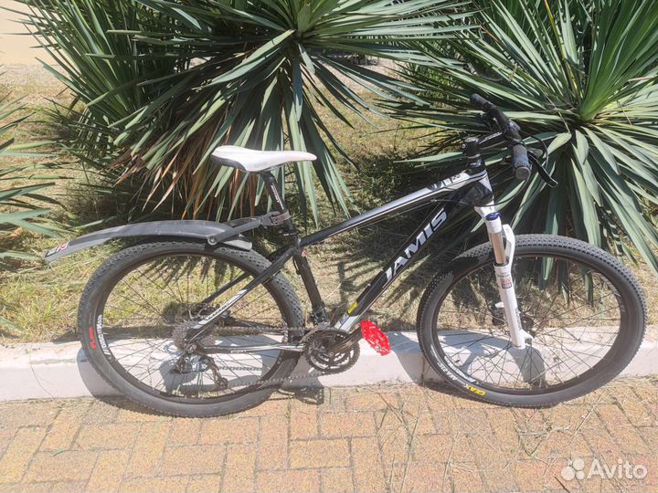 Велосипед Jamis