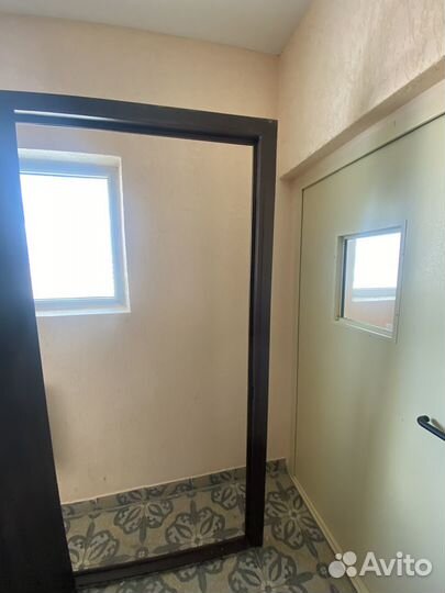 Дверь металлическая входная железная 960 на 2100