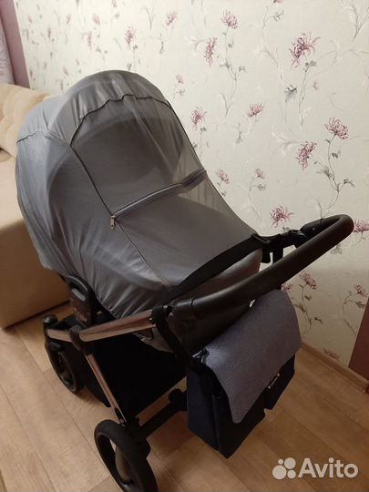 Коляска Invictus V-plus 2в1