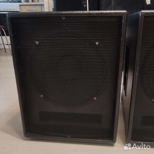 Сабуферы 12 700вт 8ом