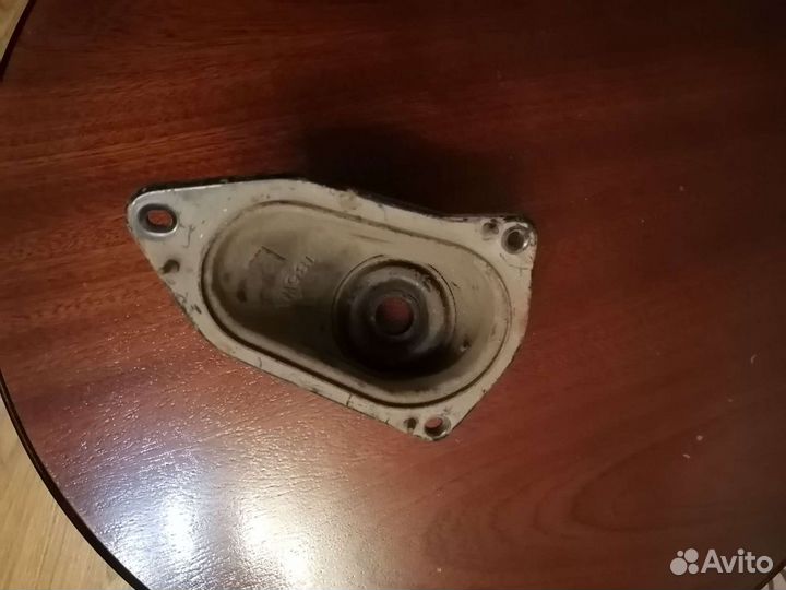 Пыльник рулевой колонки Тойота Камри 30