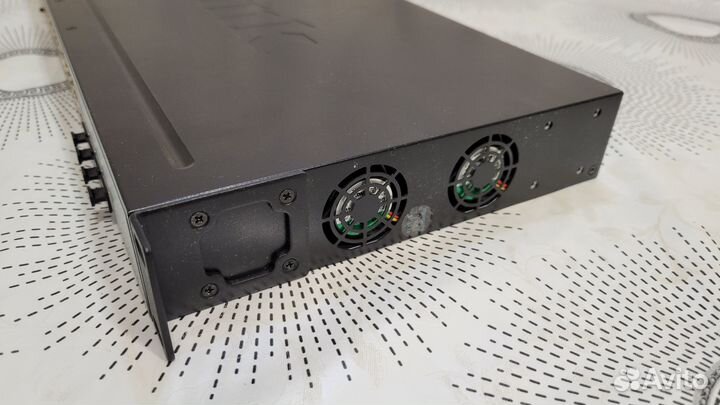 Коммутатор D-Link DGS-1510-28P