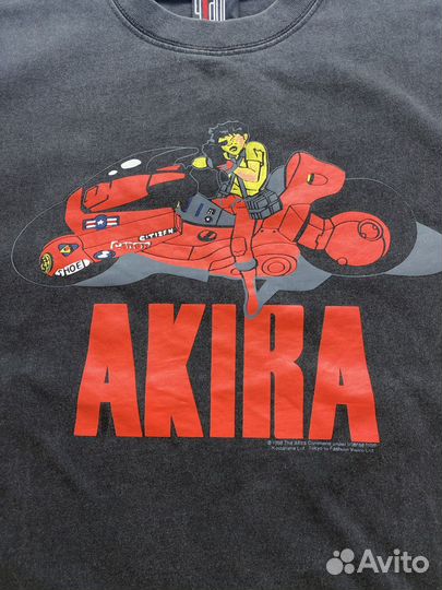 Футболка Akira