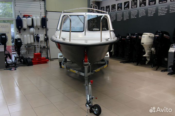 Катер Феникс 530 HT