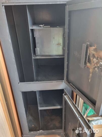 Сейф металлический бу