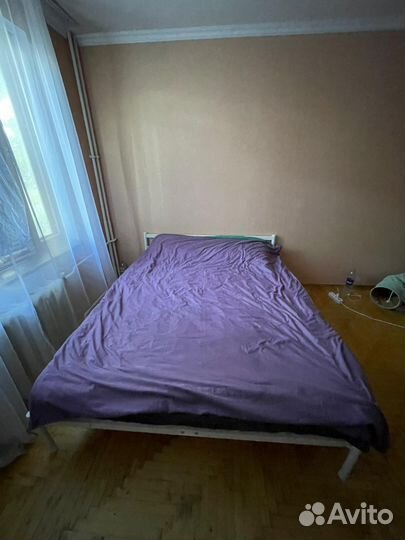 Кровать двухспальная