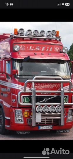 Кронштейны фар на Вольво fh