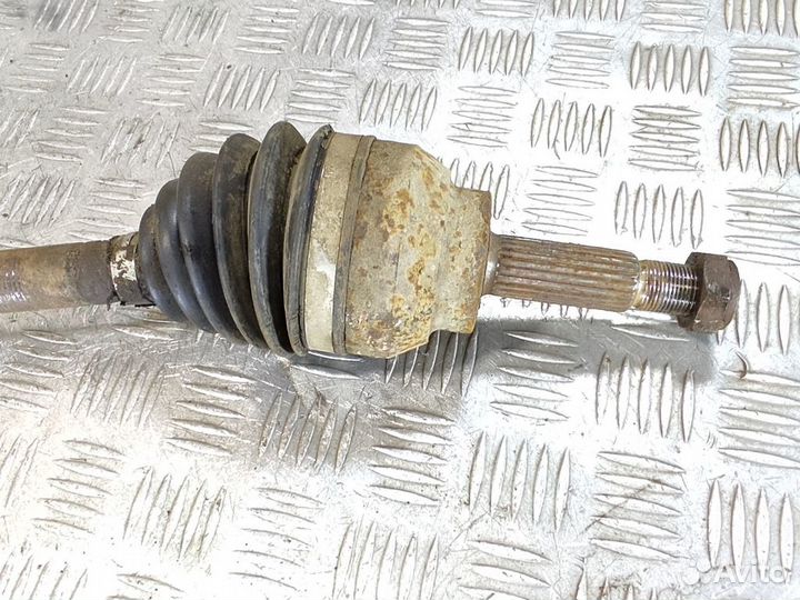 Полуось передняя правая Vaz 2114