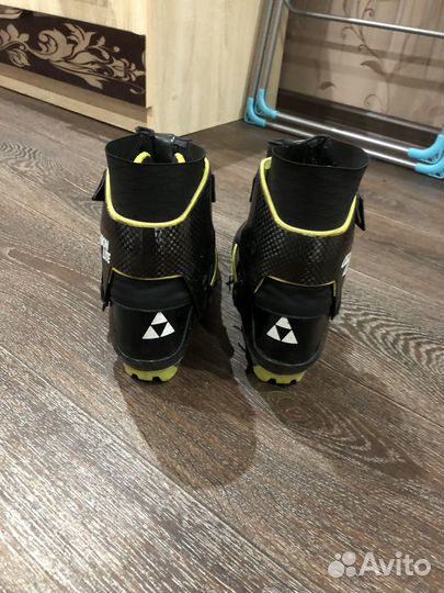 Лыжные ботинки fischer