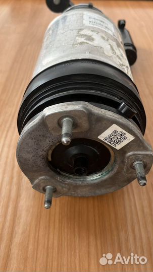 Стойка пневмо Tesla X