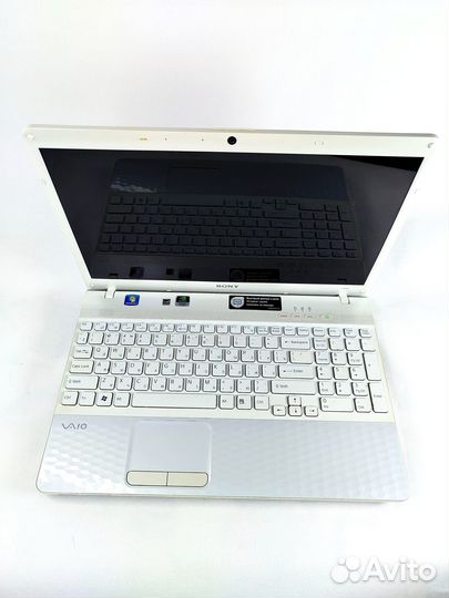 Sony Vaio vpceh1S1R/W