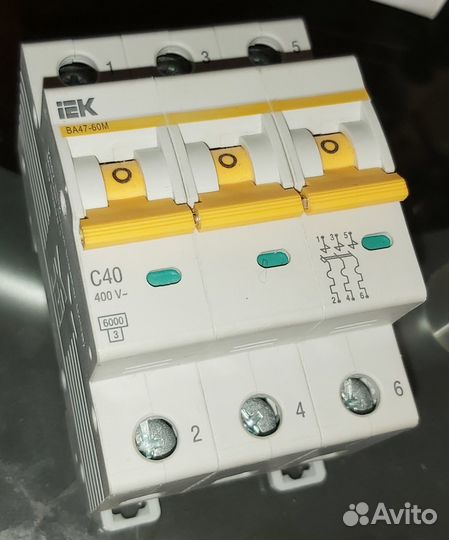 Автомат IEK ва47-60M 3Р c40а 6 кА новый