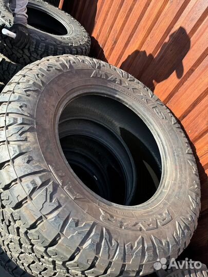 Maxxis Razr AT 37/13.5 R20