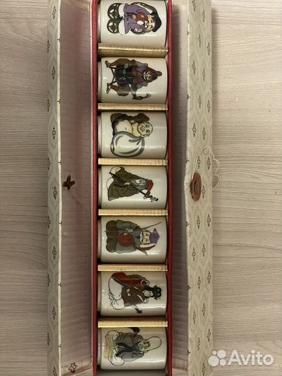 Фарфор. Рюмки. Стаканчики. Под саке. Япония