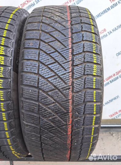 Continental ContiVikingContact 6 205/50 R17 93W